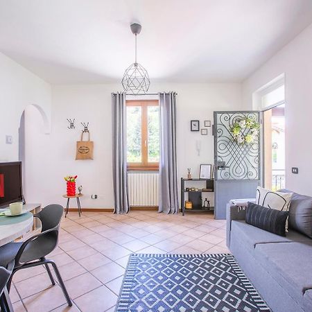 L'Acero Rosso - Giardino Privato E Box Auto Βίλα Μενάτζιο Εξωτερικό φωτογραφία