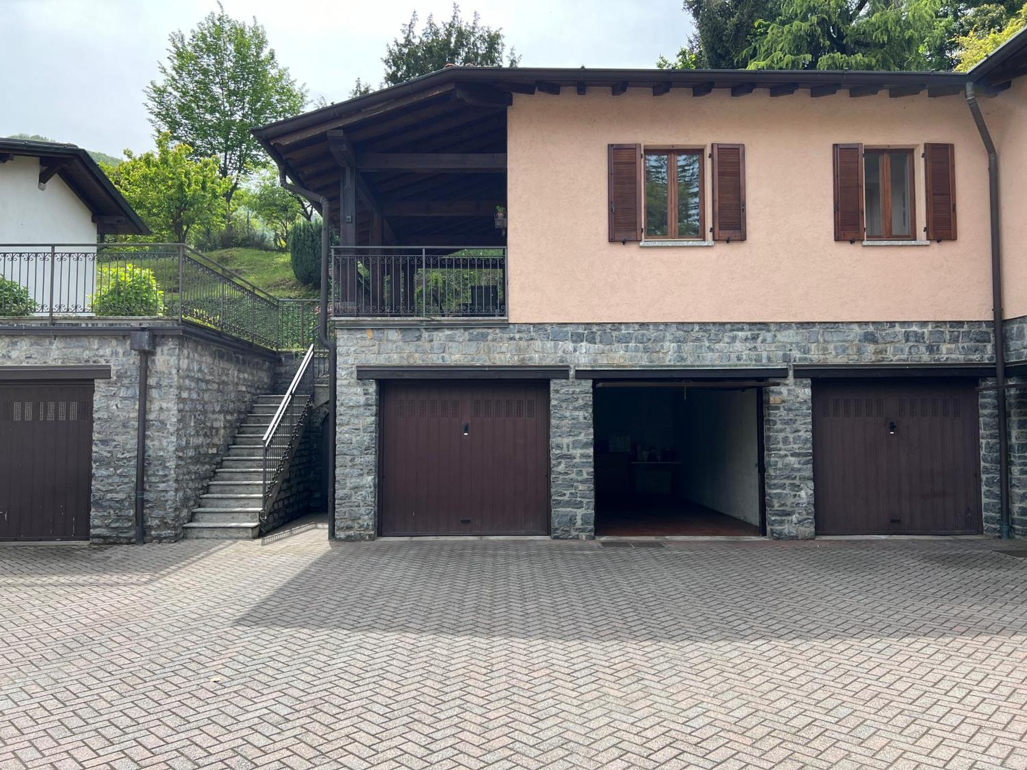 L'Acero Rosso - Giardino Privato E Box Auto Βίλα Μενάτζιο Εξωτερικό φωτογραφία